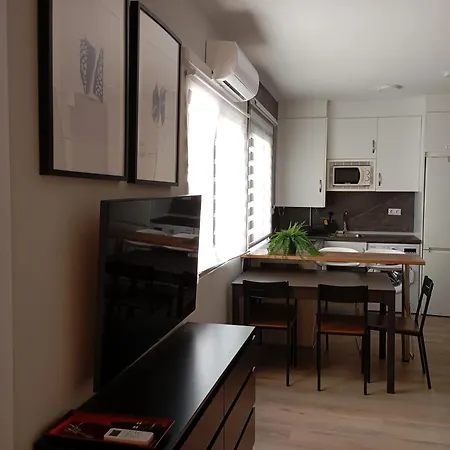Apartament Montes De Oca *